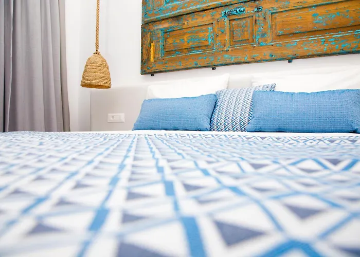 Portes - Adults Only *