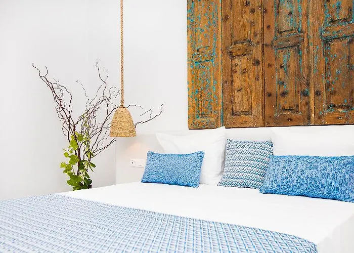 Portes - Adults Only *